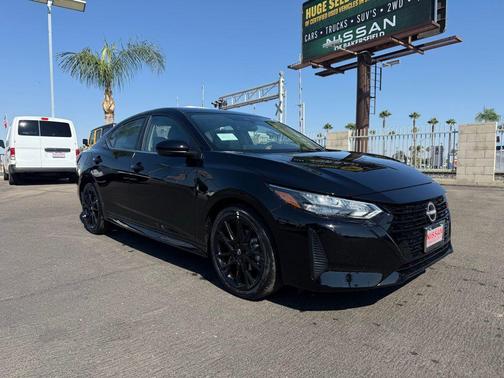 2025 Nissan Sentra SR