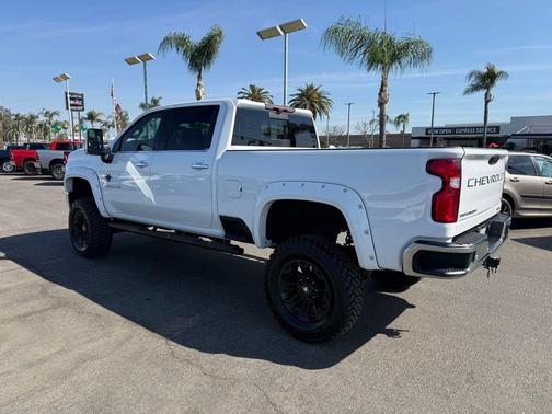 Summit White 2020 Chevrolet Silverado 2500 LTZ