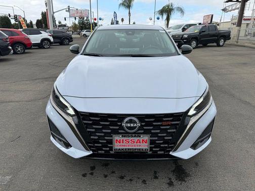 2025 Nissan Altima SR AWD