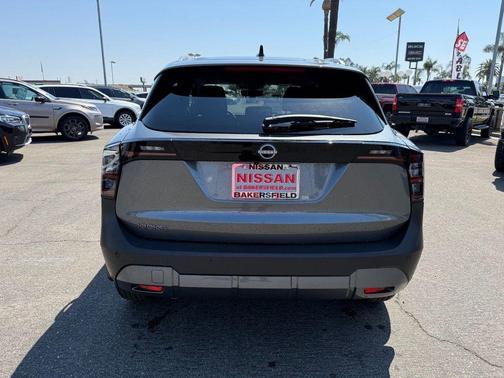 Gun Metallic 2026 Nissan Kicks SV