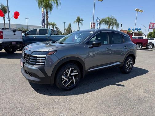 Gun Metallic 2026 Nissan Kicks SV