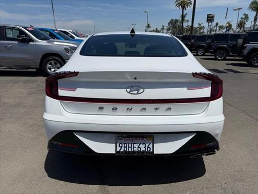2022 Hyundai SONATA SEL
