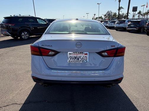 Gray Sky Pearl 2023 Nissan Altima SR FWD