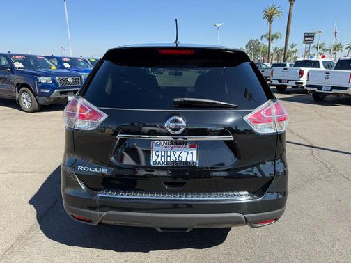 2015 Nissan Rogue S