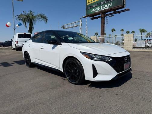 2025 Nissan Sentra SR