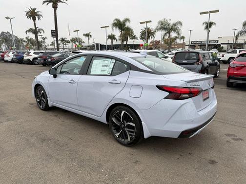 2025 Nissan Versa 1.6 S