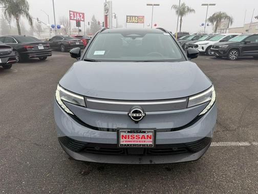 2026 Nissan Leaf PLATINUM+