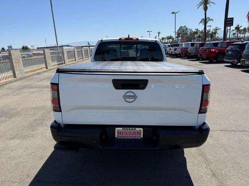 Glacier White 2026 Nissan Frontier S