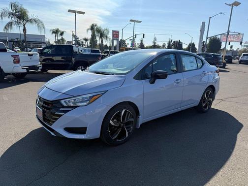 2025 Nissan Versa 1.6 S