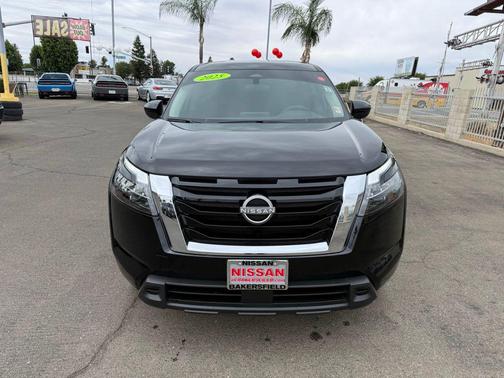 Super Black 2025 Nissan Pathfinder S FWD
