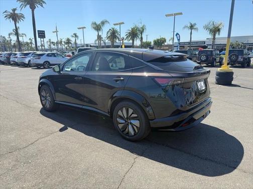 2025 Nissan ARIYA EVOLVE+
