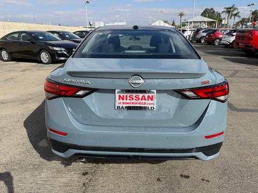 2025 Nissan Sentra SR