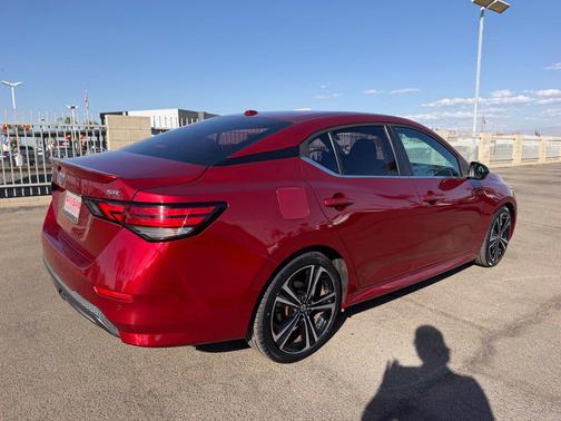 Scarlet Ember Tintcoat 2021 Nissan Sentra SR
