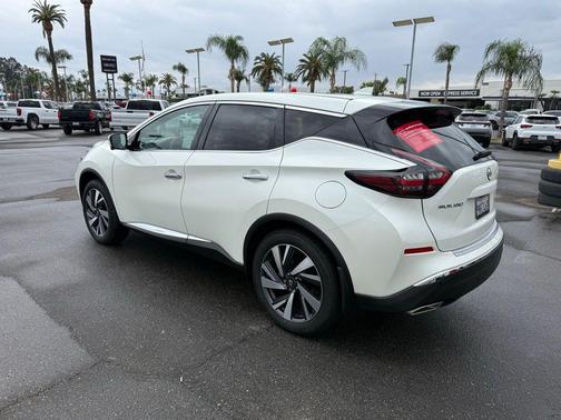 2024 Nissan Murano SL FWD