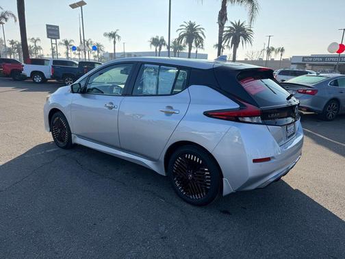 2025 Nissan Leaf SV PLUS