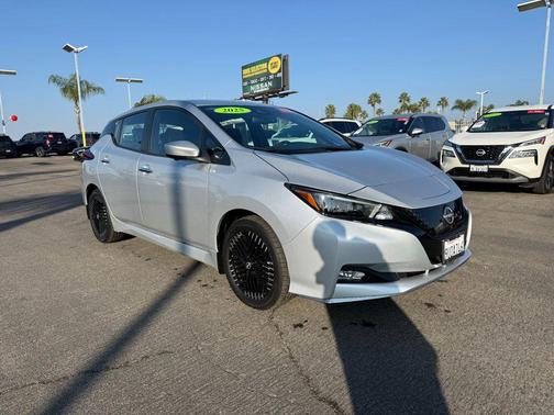 2025 Nissan Leaf SV PLUS