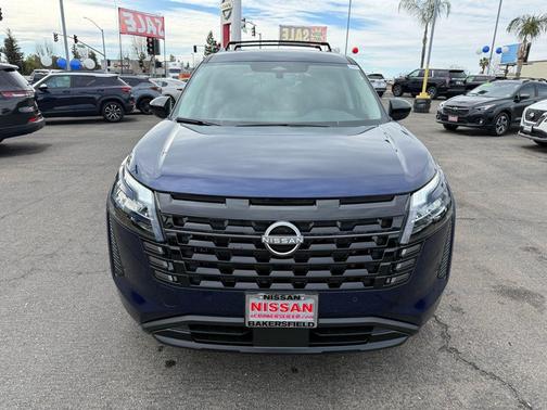 Deep Ocean Blue 2026 Nissan Pathfinder SV