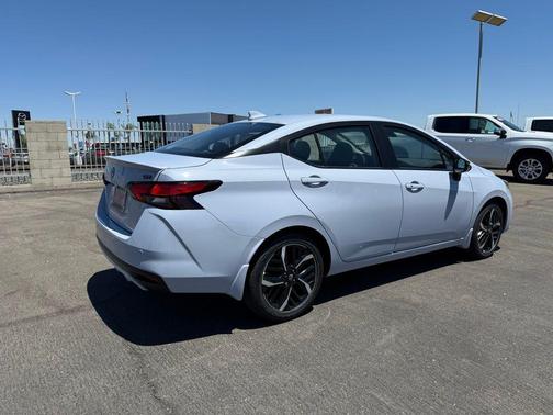 2025 Nissan Versa 1.6 S