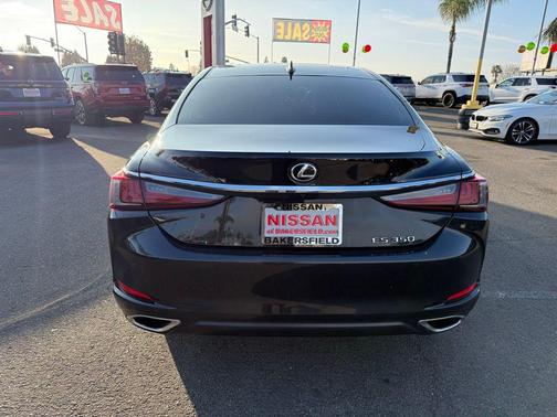 2022 Lexus ES 350 Base