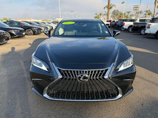 2022 Lexus ES 350 Base