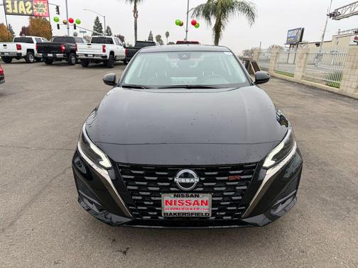 2025 Nissan Altima SR FWD