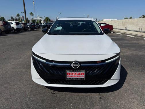 Aspen White Tricoat 2026 Nissan Sentra SR