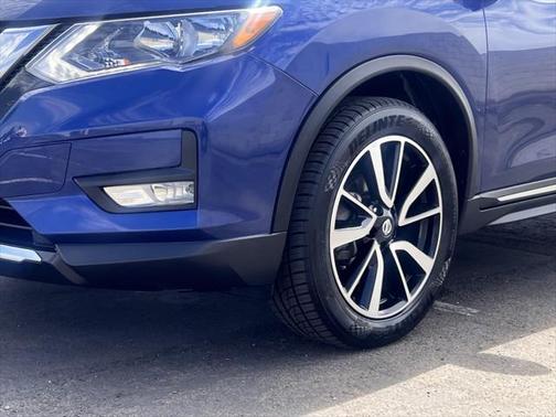 2020 Nissan Rogue SL