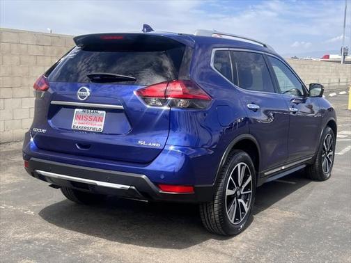 2020 Nissan Rogue SL