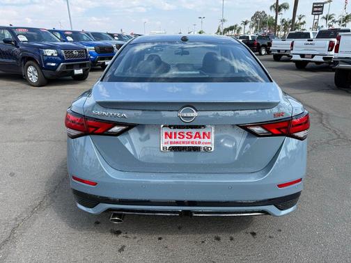 2025 Nissan Sentra SR