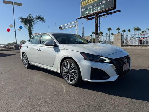 2025 Nissan Altima 2.5 SL