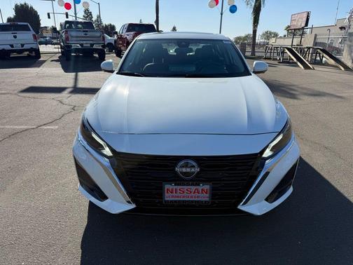 2025 Nissan Altima 2.5 SL