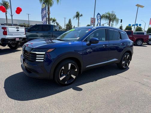 Deep Blue Pearl 2025 Nissan Kicks SR