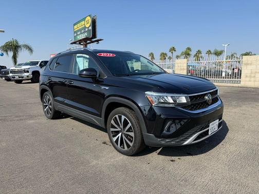 2022 Volkswagen Taos 1.5T SE