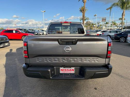 2026 Nissan Frontier S