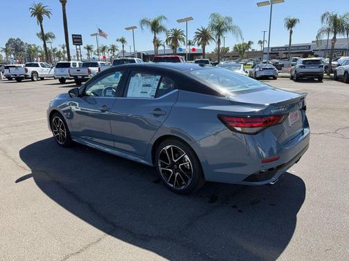 2025 Nissan Sentra SR
