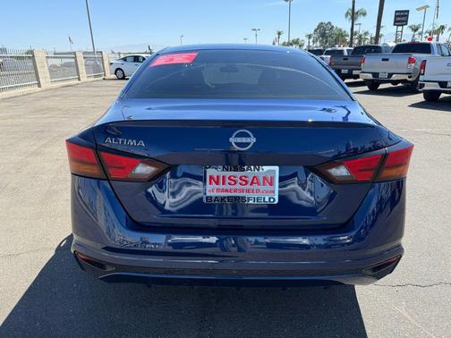 2024 Nissan Altima S FWD