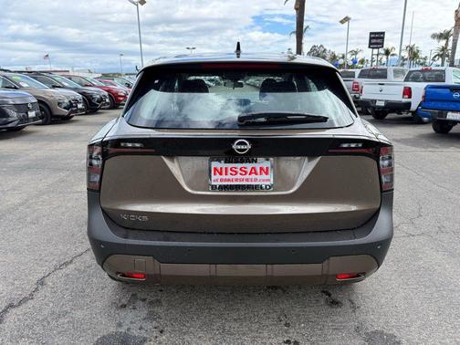 2026 Nissan Kicks S
