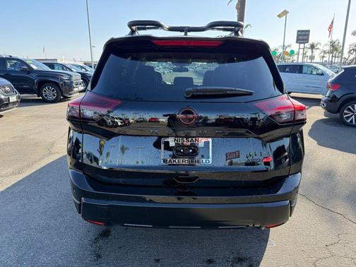 Super Black 2026 Nissan Rogue Rock Creek