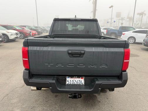 2025 Toyota Tacoma SR