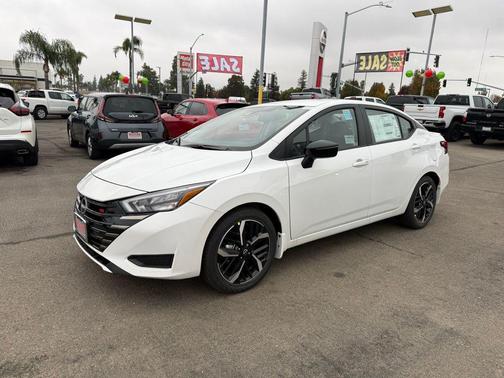 2025 Nissan Versa 1.6 S