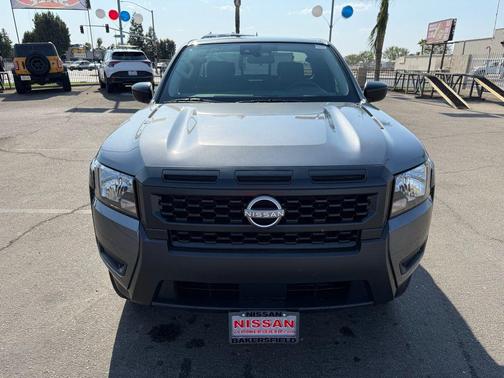 2025 Nissan Frontier S