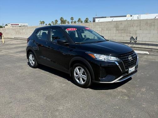 2024 Nissan Kicks S