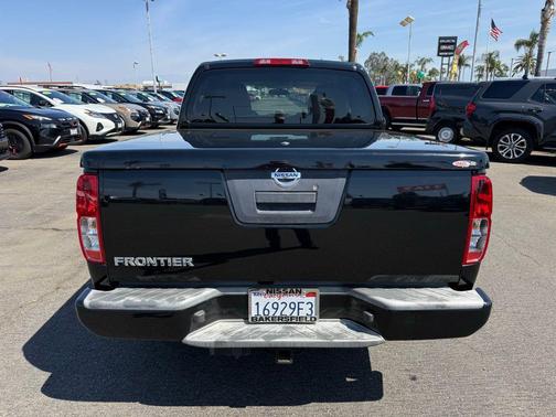 2012 Nissan Frontier SV