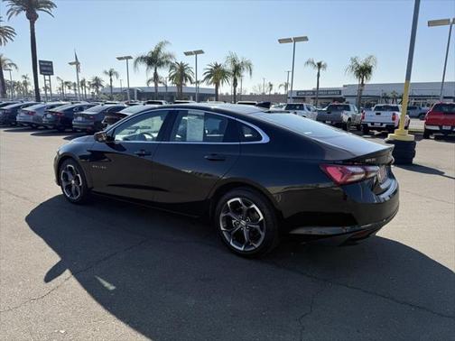 2022 Chevrolet Malibu FWD LT