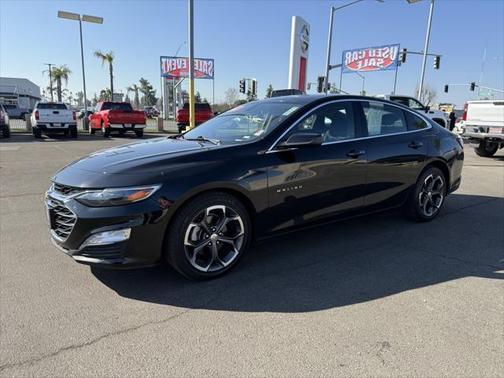 2022 Chevrolet Malibu FWD LT
