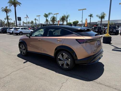 2025 Nissan ARIYA PLATINUM+