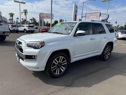 2024 Toyota 4Runner Limited