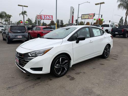 2025 Nissan Versa 1.6 S