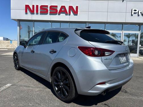 Sonic Silver Metallic 2018 Mazda Mazda3 Touring