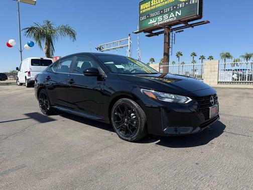 2025 Nissan Sentra SR